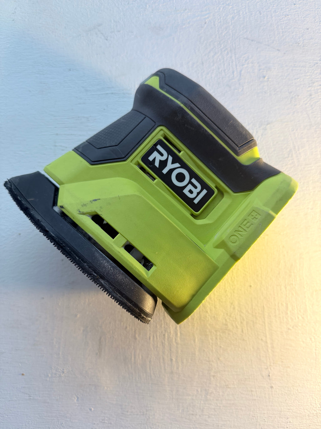 ONE+ 18V Cordless Corner Cat Finish Sander (Tool Only)